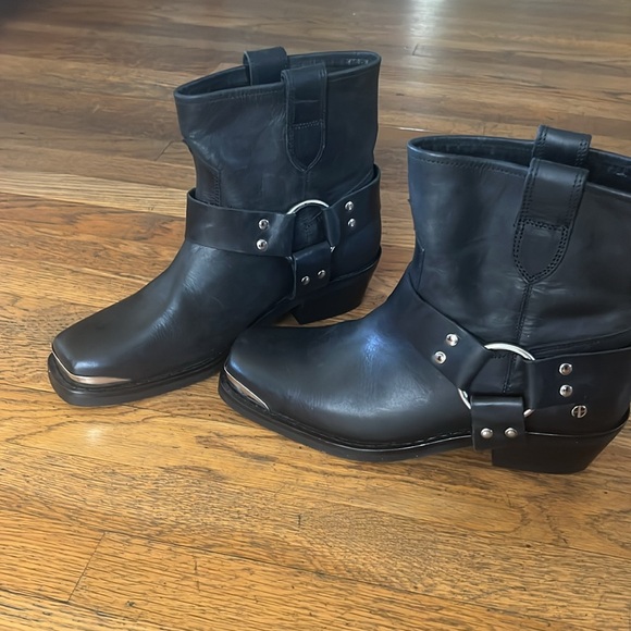 Anine Bing Black Ryder Boots - Picture 5 of 10